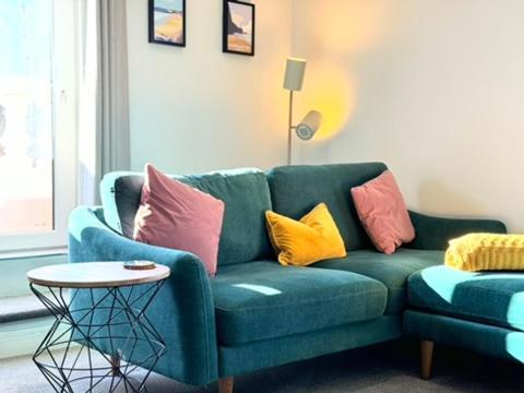 Bright, First Floor, One Bedroom Flat In Wimborne Уимборн-Минстер Экстерьер фото